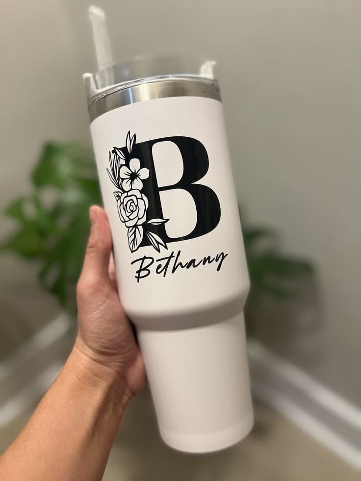 Customized Tumbler and Straw for Water, Drinks Large Travel Cups